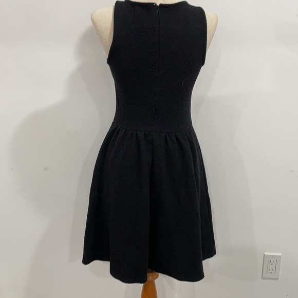 Reynah couture black sleeveless dress - Picture 3 of 5